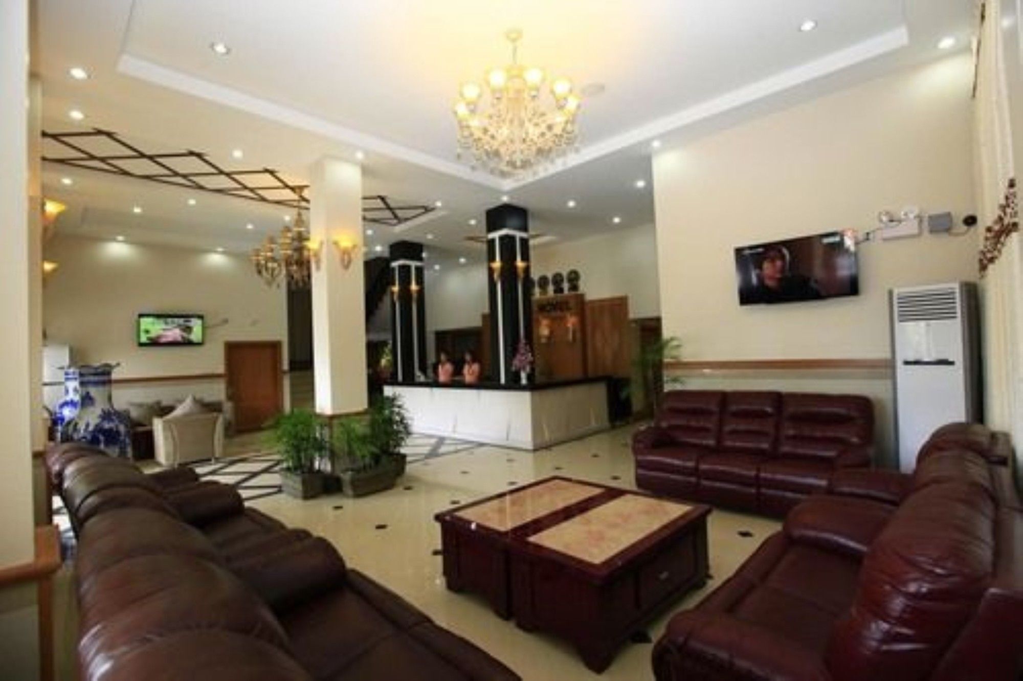 Hotel Novel Rangoon Buitenkant foto